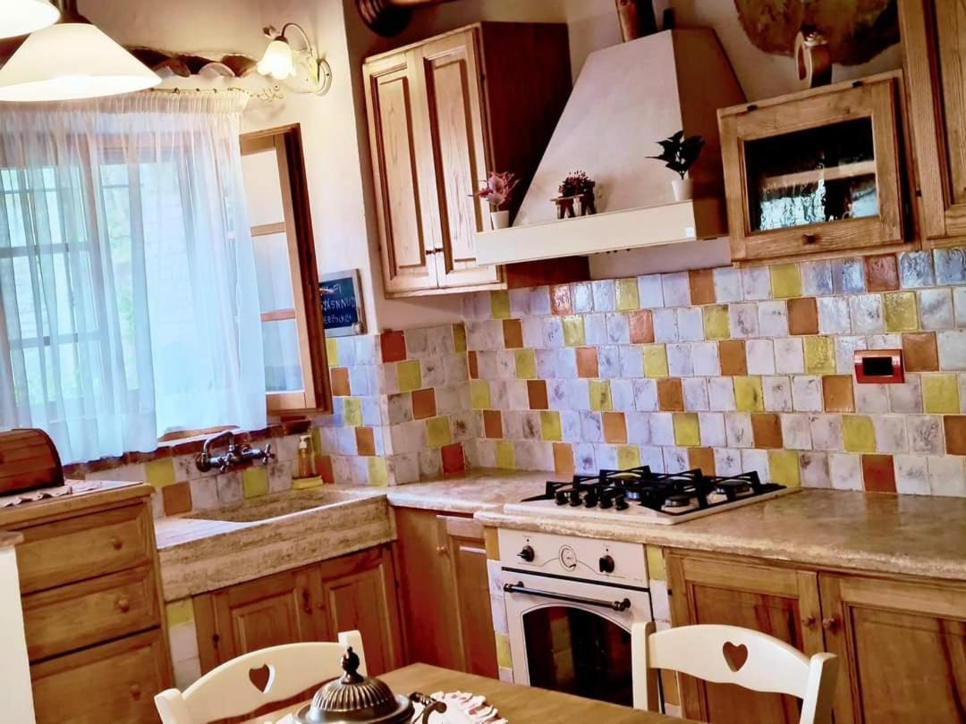 La Casetta Nel Borgo Castelnuovo di Val di Cecina Εξωτερικό φωτογραφία
